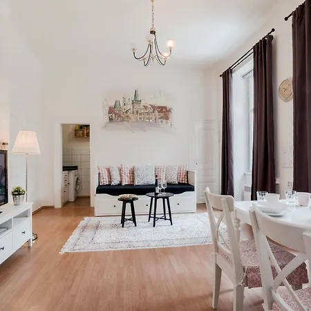 Historic Centre By Michal&friends Apartament *